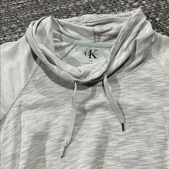 Calvin Klein | Grey Cowl Neck 3/4 Sleeve Sweater - Picture 3 of 16